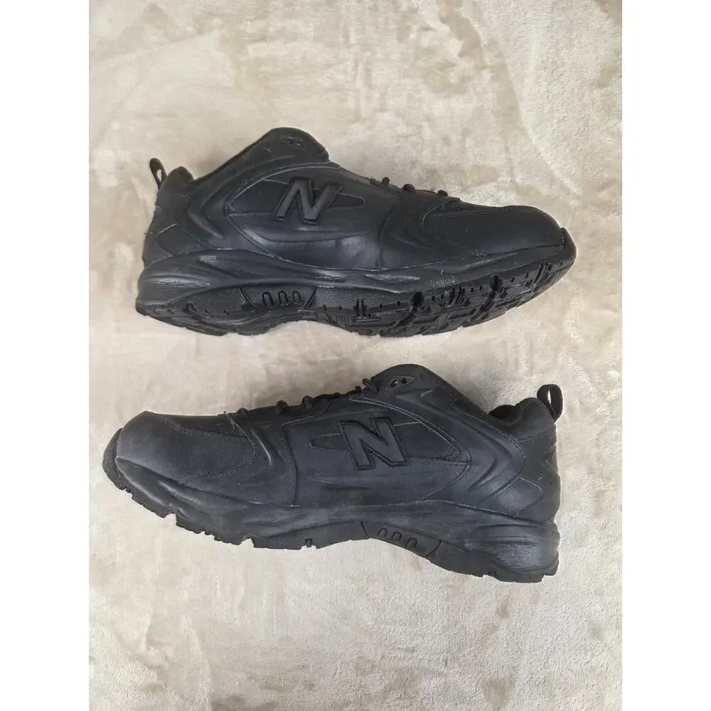 New Balance Tennis Shoes